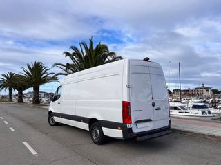 Mercedes-Benz Sprinter 2023 317 L3H2 Largo 170 CV