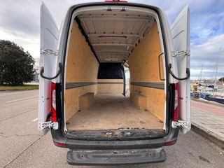 Mercedes-Benz Sprinter 2023 317 L3H2 Largo 170 CV