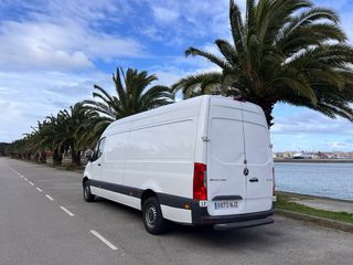 Mercedes-Benz Sprinter 2023 317 L3H2 Largo 170 CV