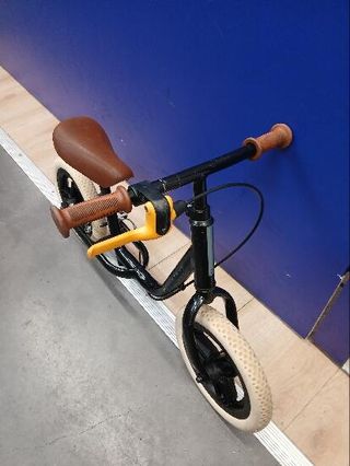 Bicicleta sin pedales niños 10 pulgadas Runride 500 negro