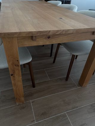 Mesa de comedor de madera BUEN ESTADO NO SILLAS