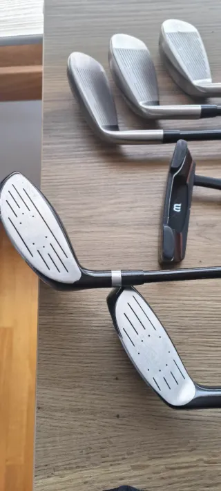 Juego de palos de golf Wilson