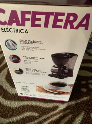 Cafetera Eléctrica BN3282 6 Tazas