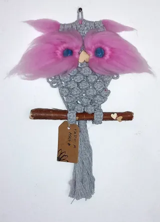 Gufo in macramè fatto a mano