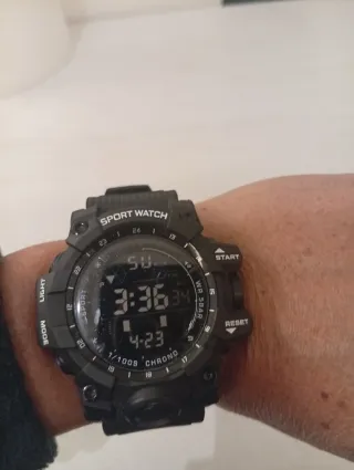 Reloj Sport Watch Negro