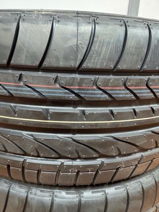 275/45 ZR20 110Y XL Bridgestone Dueler  H/P Sport