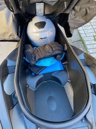 Yamaha Tricity 300 - Scooter 3 Ruedas