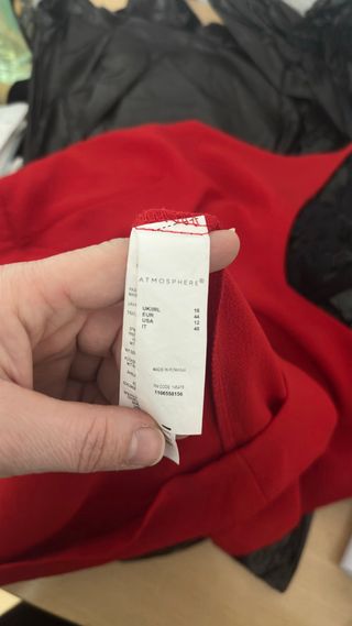 Mono rojo de Primark en perfecto estado, talla 44