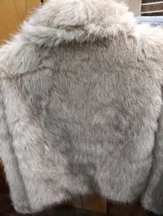 Abrigo de pelo beige