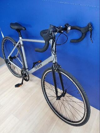 Bicicleta de carretera aluminio monoplato Triban RC 100 gris
