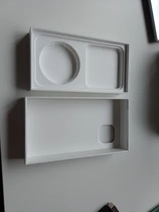 Scatola vuota per iPhone