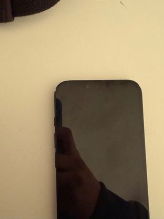 iPhone 16e negro