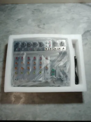 Mixer Audio 6/7 Canali Nuovo!