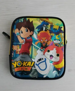 Nintendo 2DS en su caja y con cientos de juegos