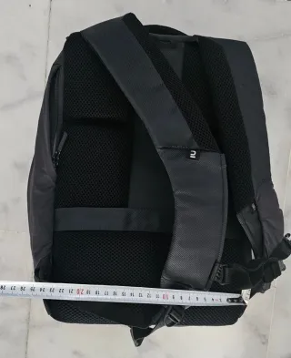 Mochila Quechua Negra Mediana