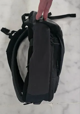 Mochila Quechua Negra Mediana