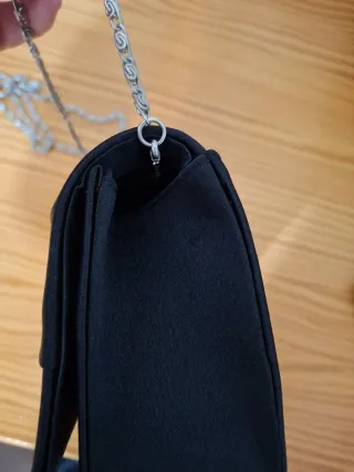 Bolso de fiesta negro con pedrería