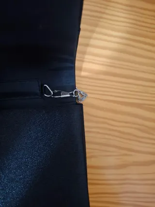 Bolso de fiesta negro con pedrería