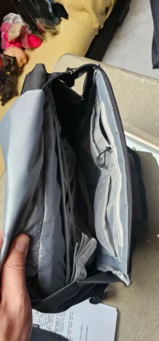 Mochila Quechua Negra con Asas