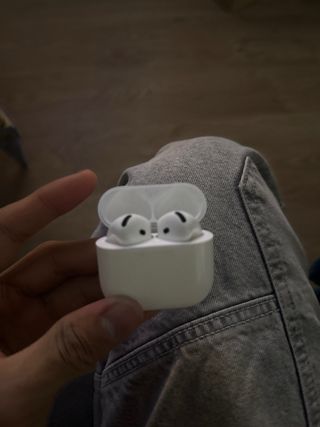 Airpods 4 Apple Blancos Casi Sin Uso