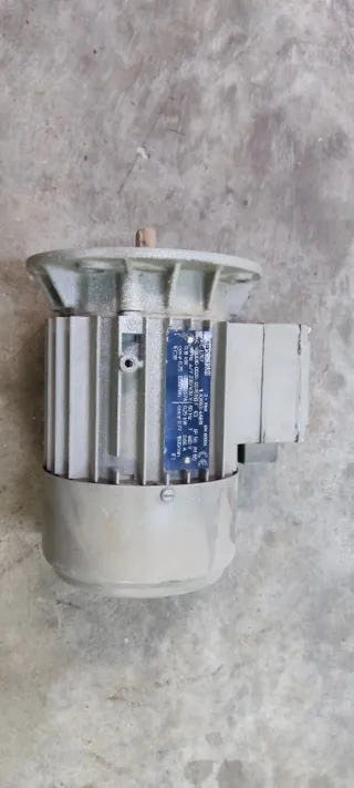 Motor Siemens recambio Encoladora Egurko Ortza