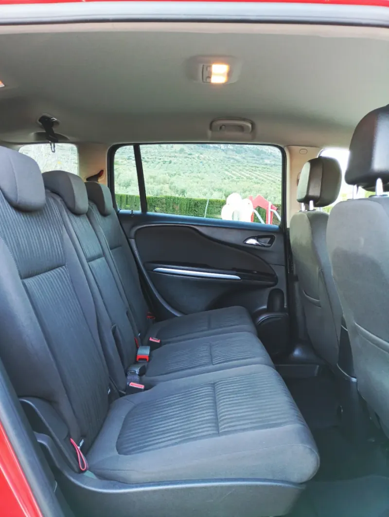 Opel Zafira 1.6 CDTi S&S Excellence (llanta 17") 2017, foto 8