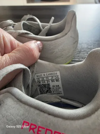 Botas de fútbol niño Adidas Predator talla 31