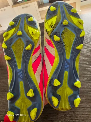 Botas de fútbol niño Adidas Predator talla 31