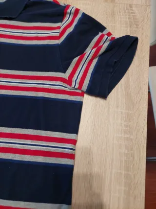 Polo GAP Talla M Rayas Azul, Rojo y Gris