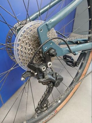 Bicicleta eléctrica de trekking Riverside 540 E