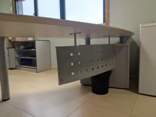 4x Mesas de trabajo/recepción madera y metal