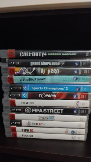Pacchetto Giochi PS3: FIFA, GTA, DJ Hero e altro