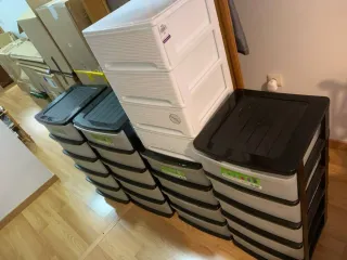 5 Cajoneras Plastiken Grises y Blancas