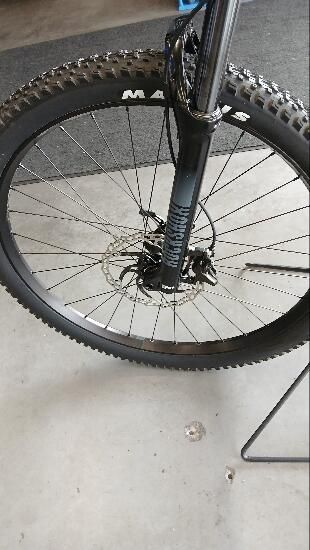 Bicicleta eléctrica MTB NTT Space 10 motor central Shimano