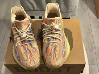 Adidas Yeezy Boost 350 V2 Multicolor