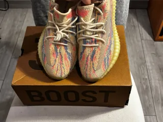 Adidas Yeezy Boost 350 V2 Multicolor