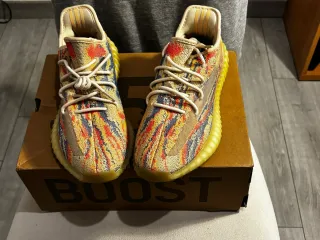 Adidas Yeezy Boost 350 V2 Multicolor