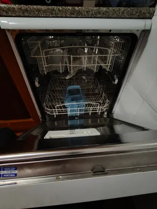 Lavavajillas Indesit IDL 750