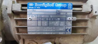 Motor trifásico para Encoladora Egurko Ortza