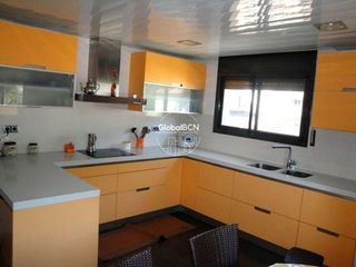 Piso en venta en El Raval en Barcelona