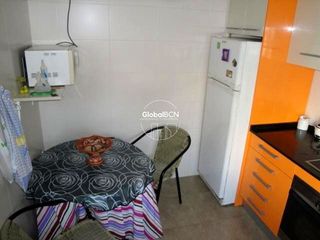 Piso en venta en El Raval en Barcelona