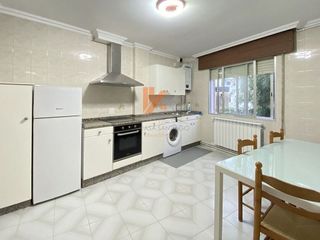 Piso en alquiler en Concheiros - Fontiñas en Santiago de Compostela