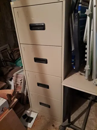 Archivio metallico beige con 4 cassetti