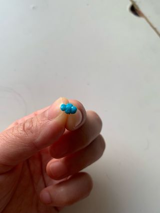 Pendiente flor turquesa y oro