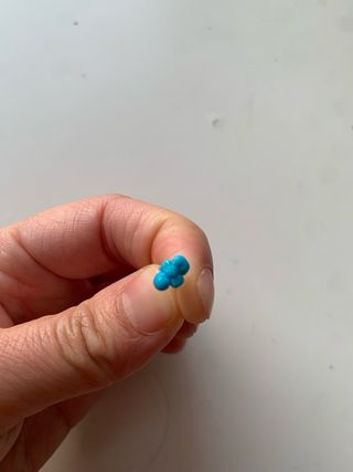 Pendiente flor turquesa y oro