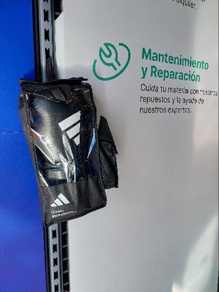 Kit de Boxeo adidas V2 negro (guantes + vendas + protector