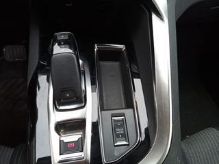 Peugeot 3008 1.2 PureTech 130 Allure