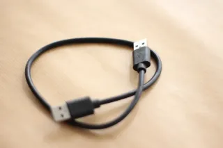 Adaptador USB Macho a Macho