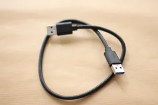 Adaptador USB Macho a Macho