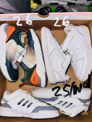 Zapatos niño talla 25/26